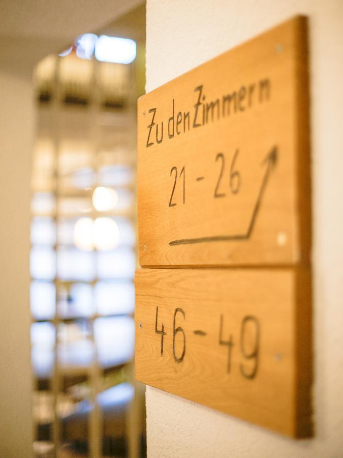Hotel Gasthof Zum Biber Motten ภายนอก รูปภาพ