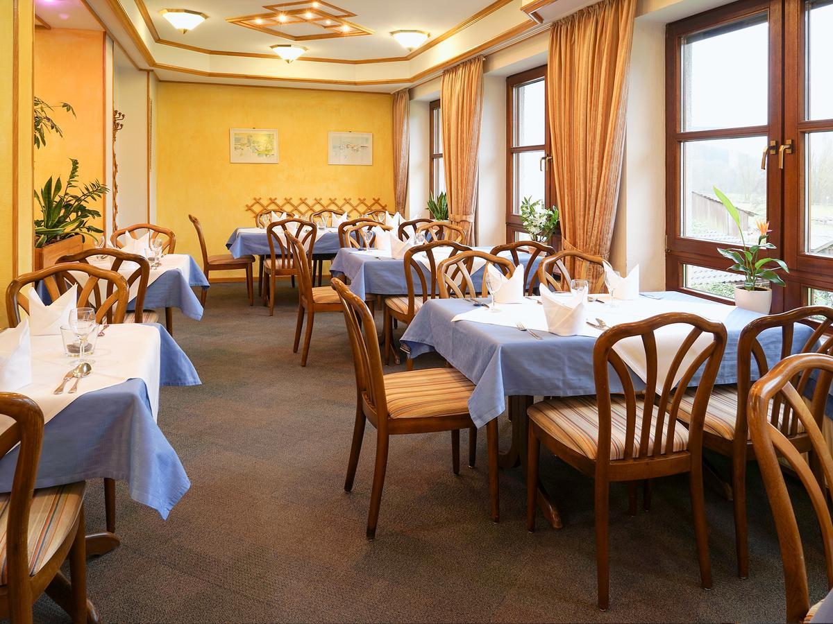 Hotel Gasthof Zum Biber Motten ภายนอก รูปภาพ