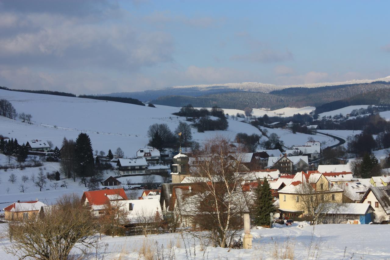 Hotel Gasthof Zum Biber Motten ภายนอก รูปภาพ