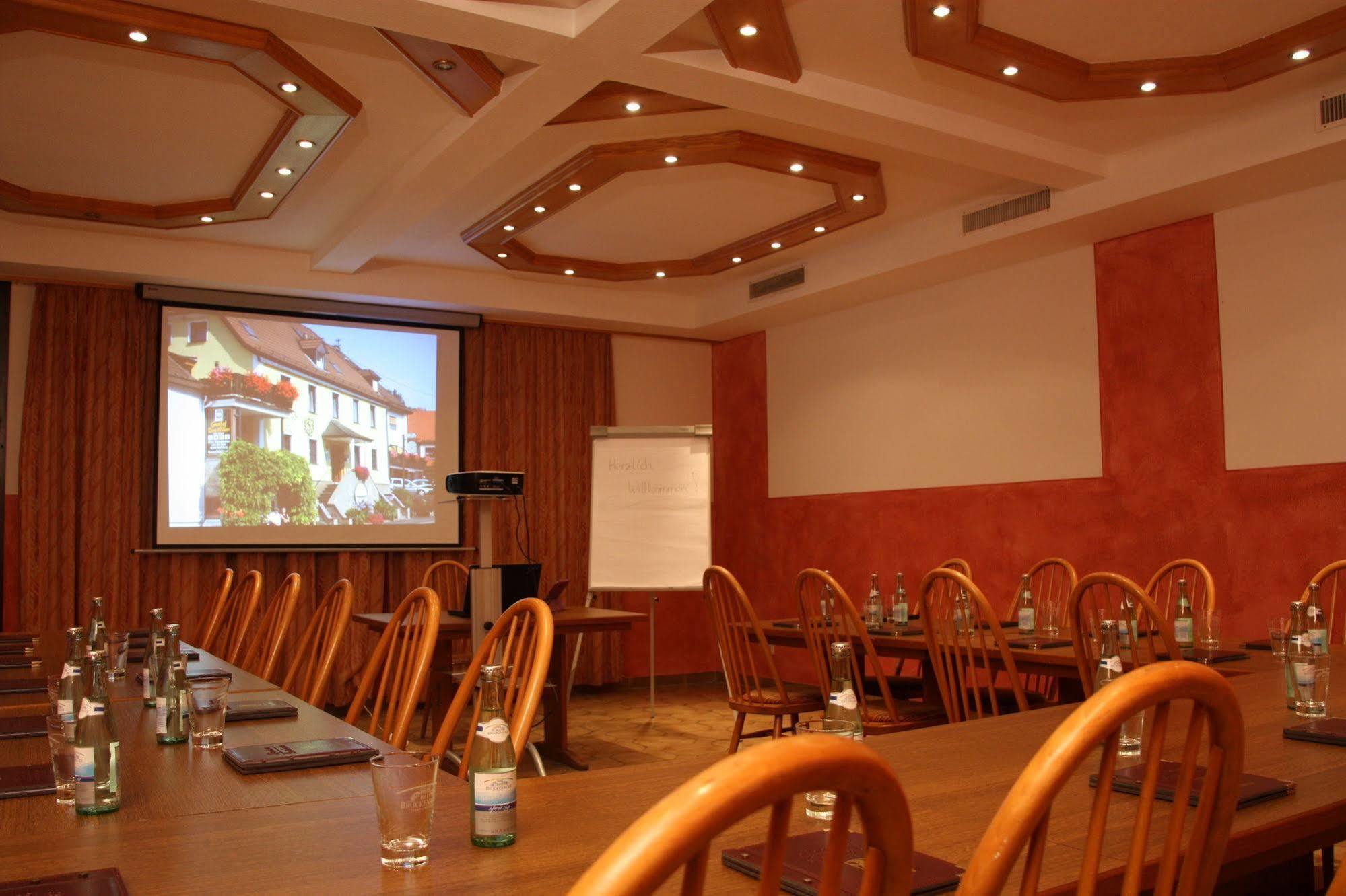 Hotel Gasthof Zum Biber Motten ภายนอก รูปภาพ