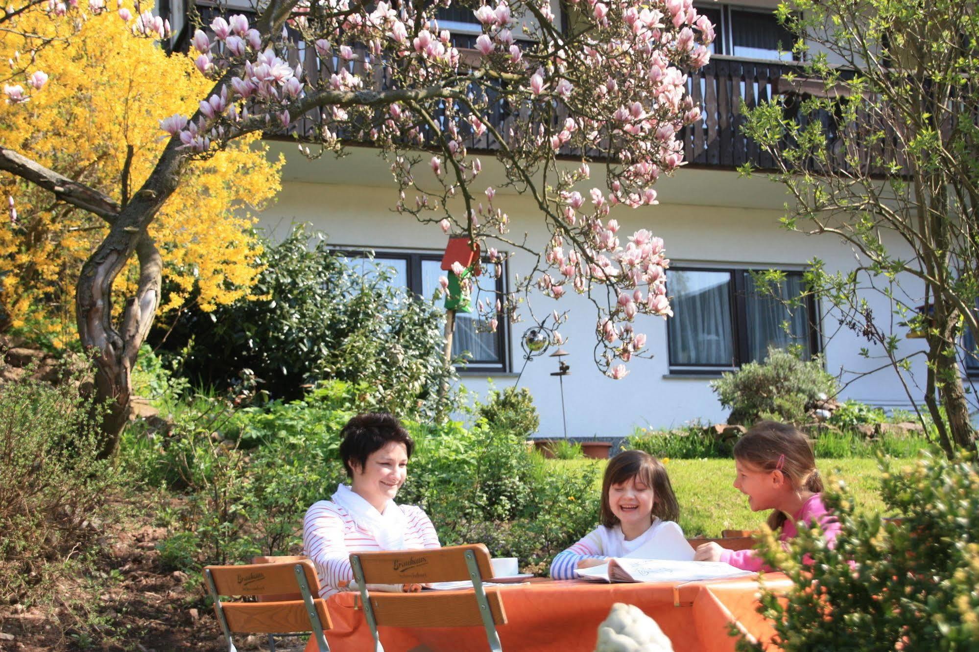 Hotel Gasthof Zum Biber Motten ภายนอก รูปภาพ
