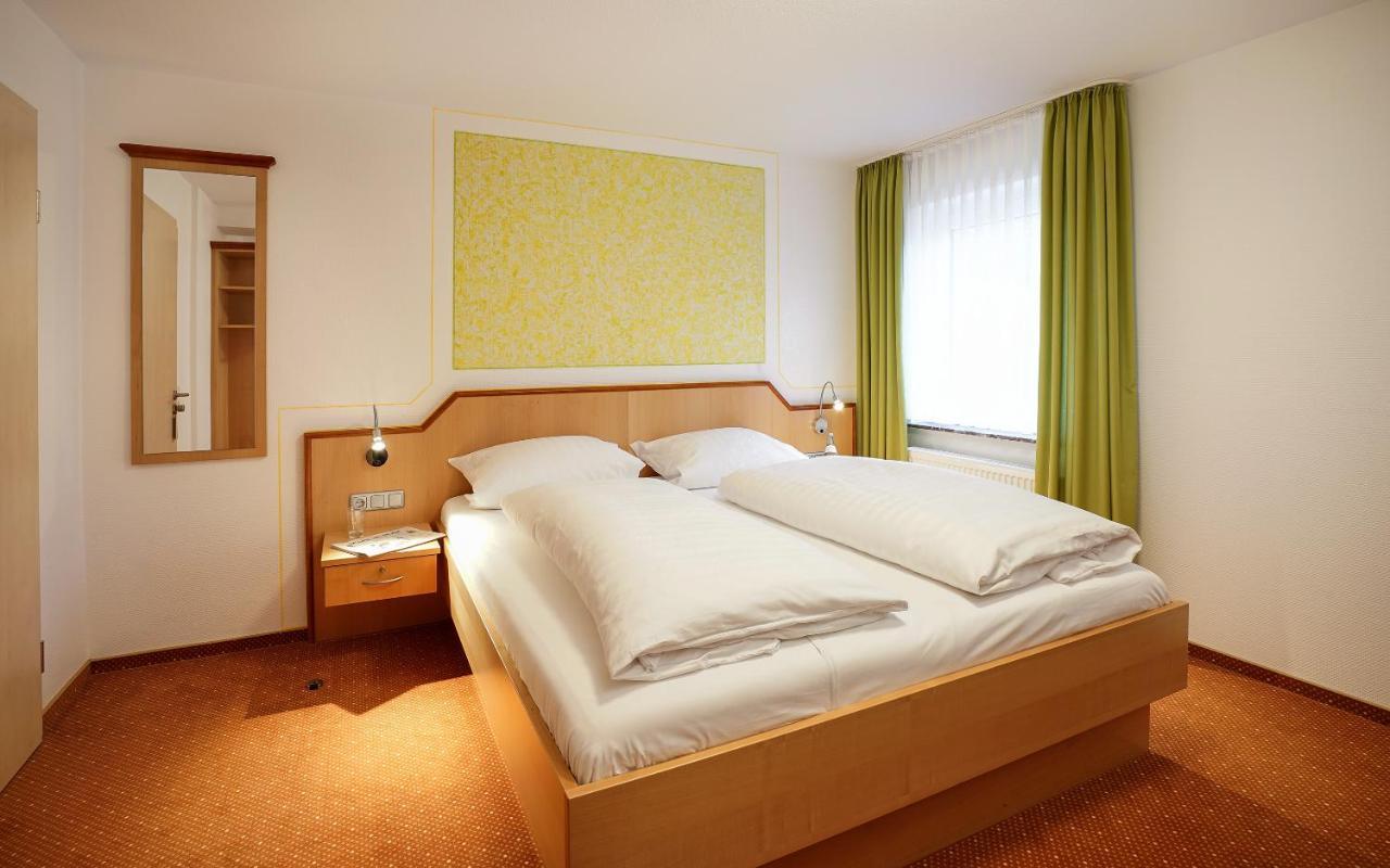 Hotel Gasthof Zum Biber Motten ภายนอก รูปภาพ