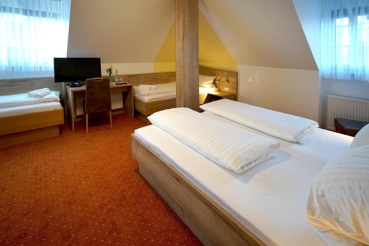 Hotel Gasthof Zum Biber Motten ภายนอก รูปภาพ